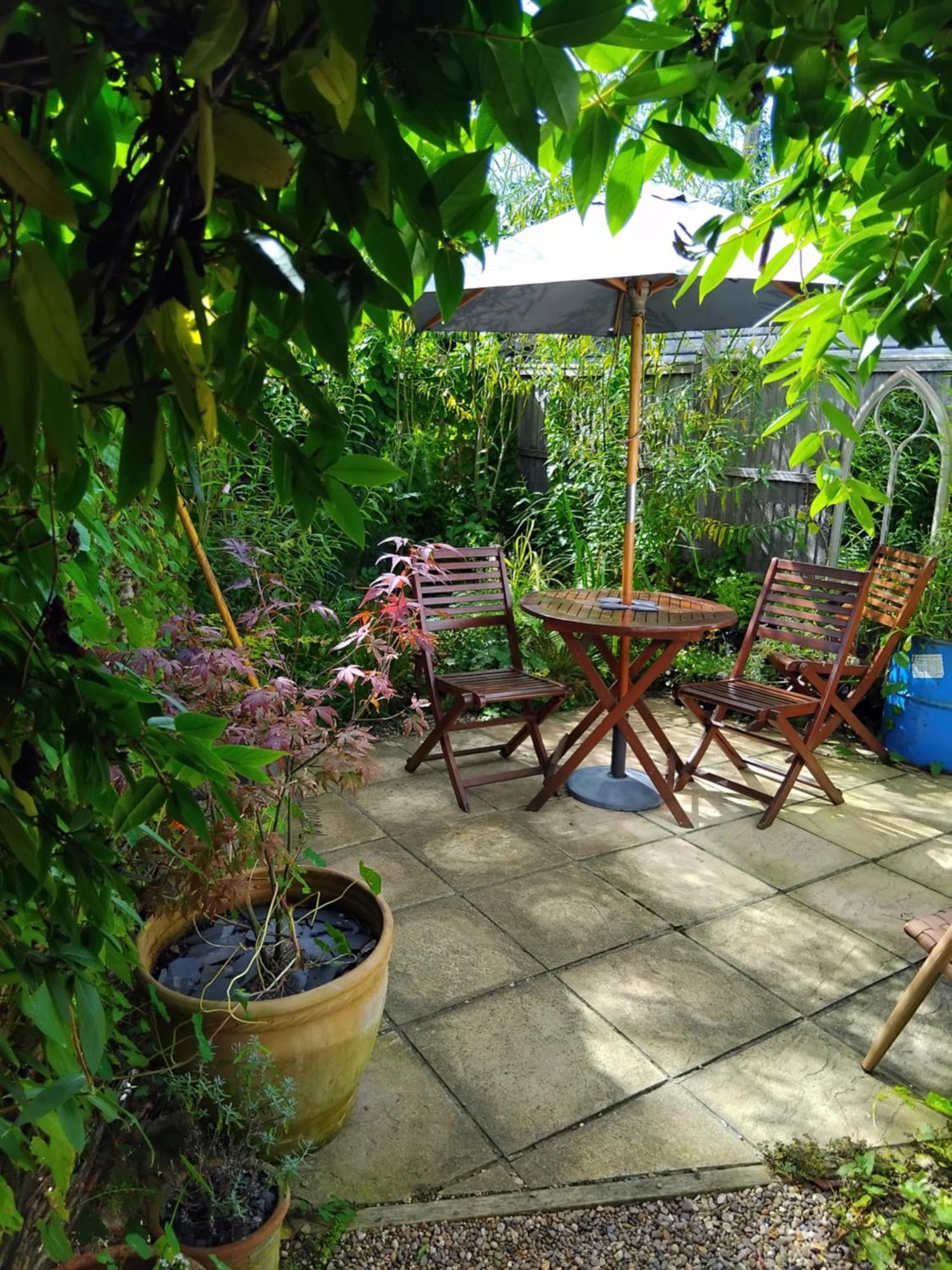 Post Office Row Apartment And Garden Crickhowell Bagian luar foto